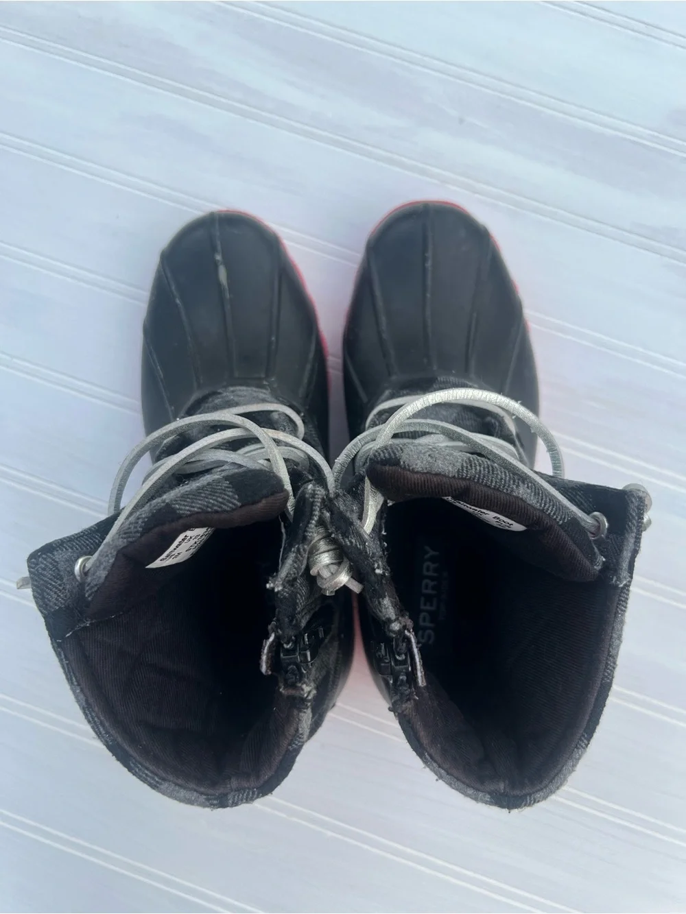 Sperry saltwater boot